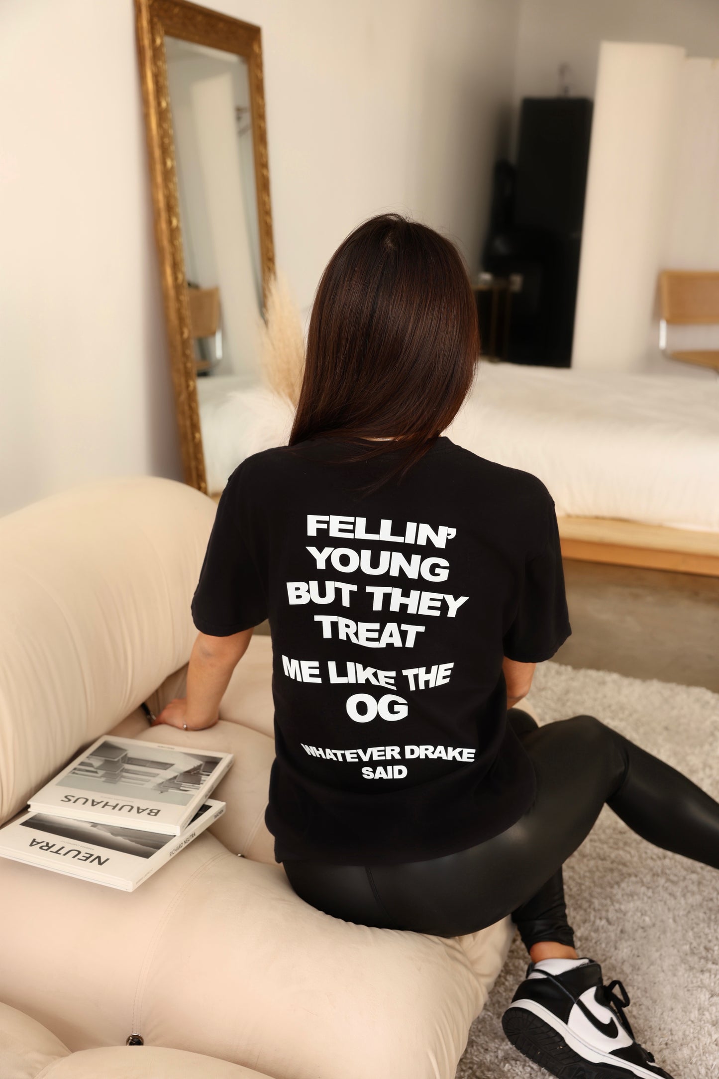 "Feeling Young" Oversized Unisex T- Shirt Black